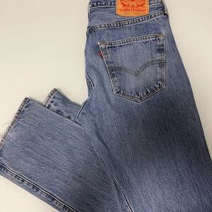 Levi’s 501 Original Fit Button Fly Jeans Light Wash 33x32